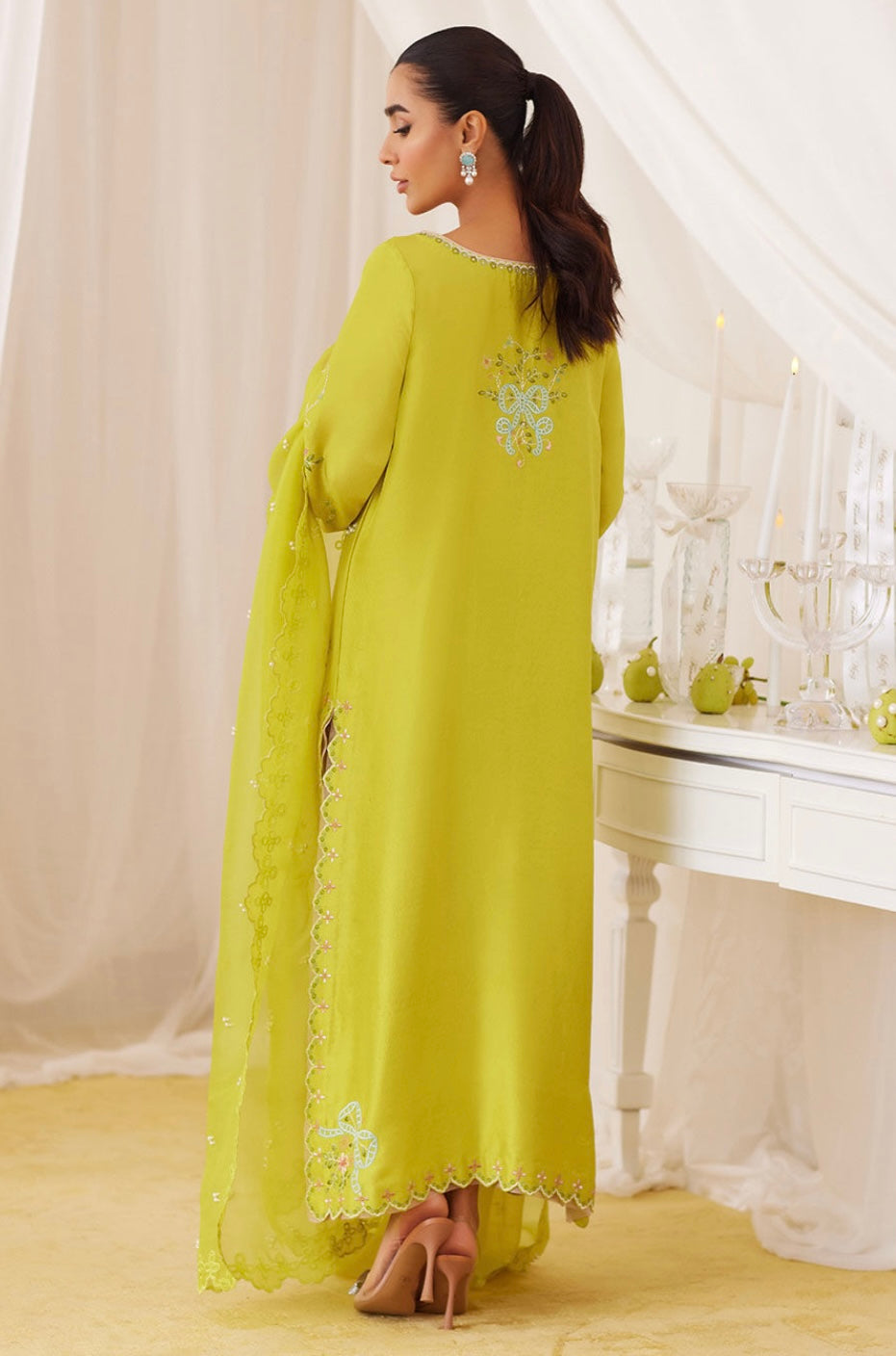FARAH TALIB AZIZ ‘LEA FALL’24 | MARIJA KIWI GREEN EMBRODIERED SET