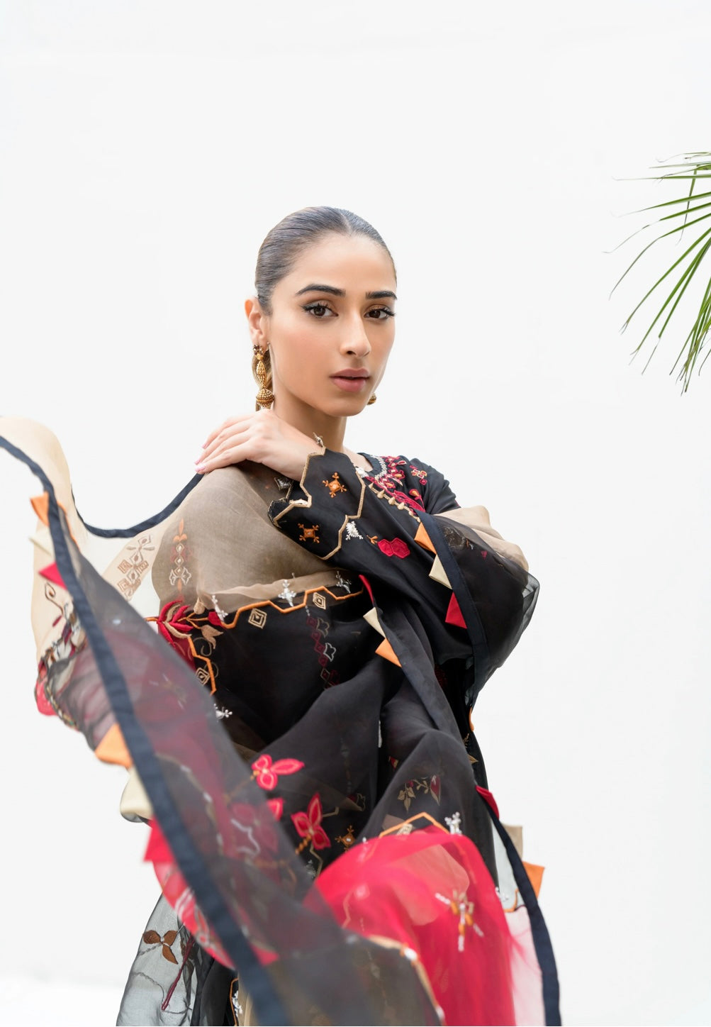 FLAIRS STUDIO ‘FREYA FESTIVE WEAR’24 | MARVI