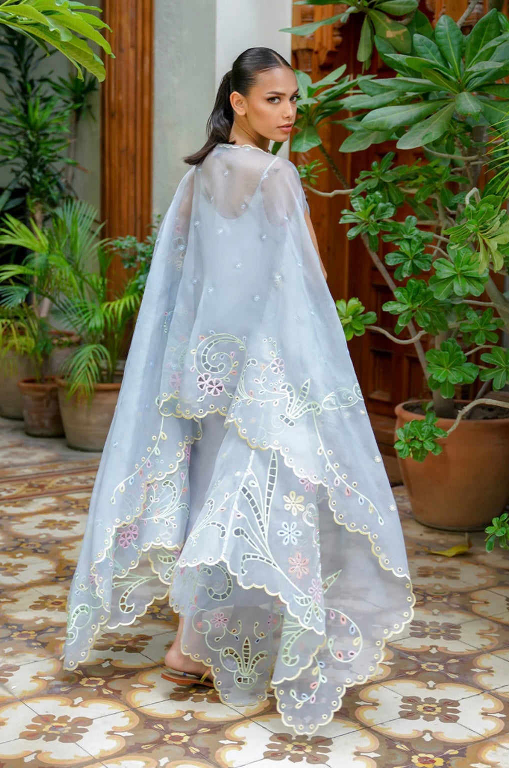SANIA MASKATIYA ‘INAYA LUXE’24 | TESS B