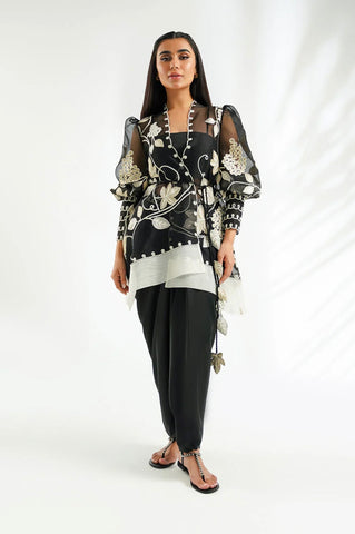 SANIA MASKATIYA ‘INAYA LUXE’24 | IZMIA