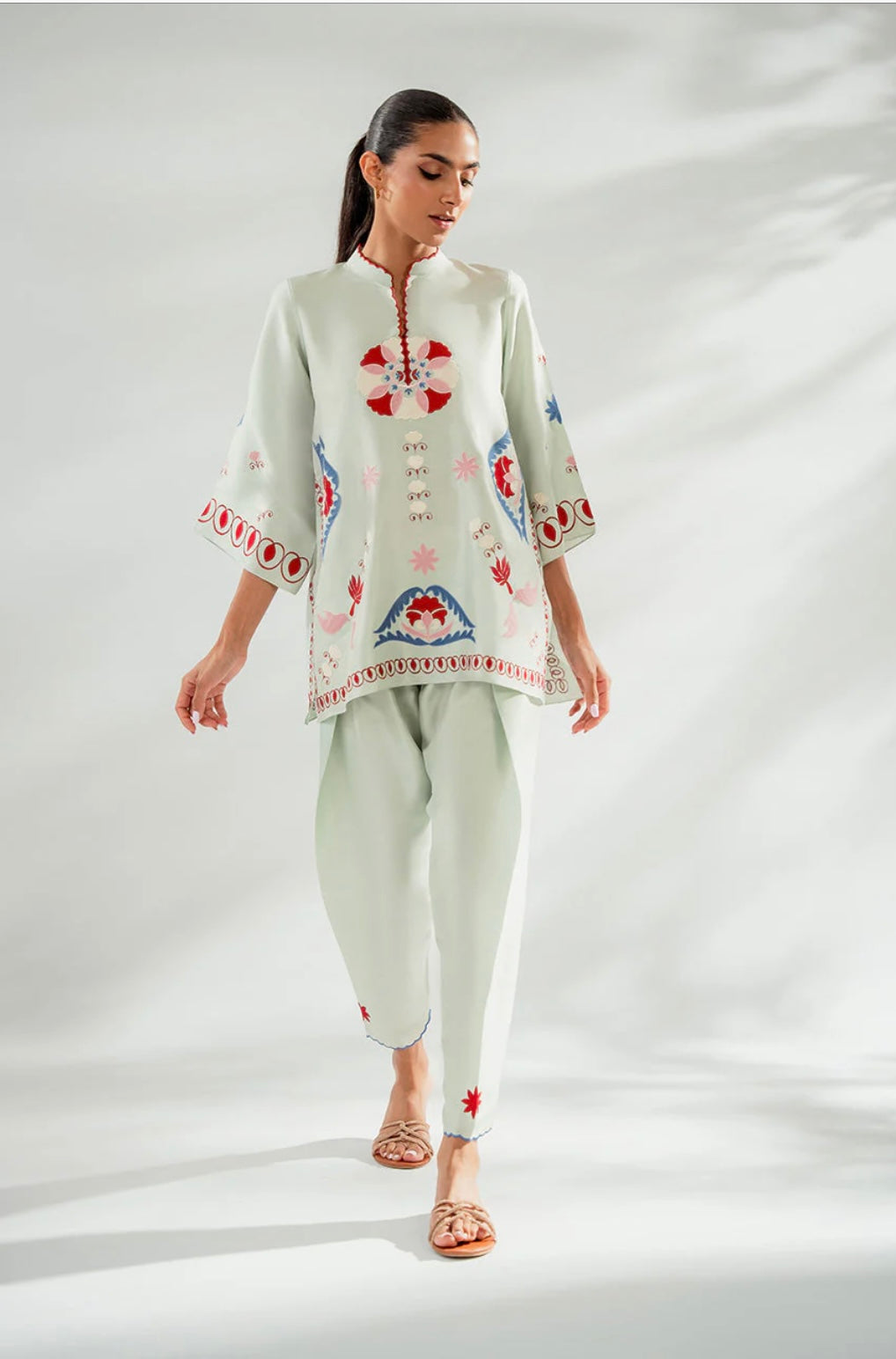 SANIA MASKATIYA ‘INAYA LUXE’24 | MINALI