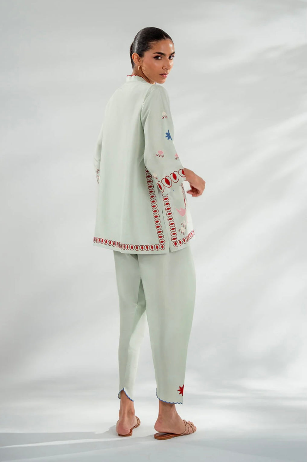 SANIA MASKATIYA ‘INAYA LUXE’24 | MINALI