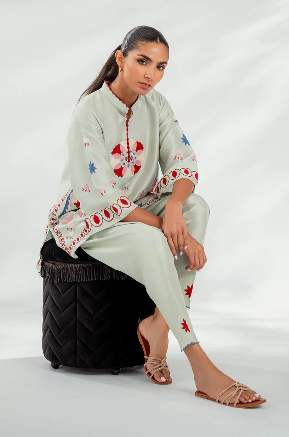 SANIA MASKATIYA ‘INAYA LUXE’24 | MINALI