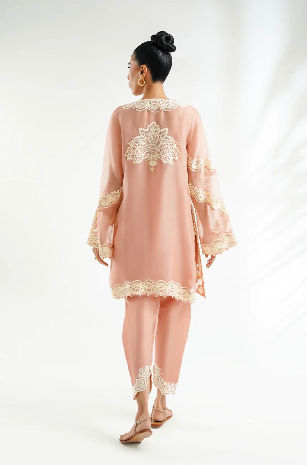 SANIA MASKATIYA ‘INAYA LUXE’24 | NOUR B
