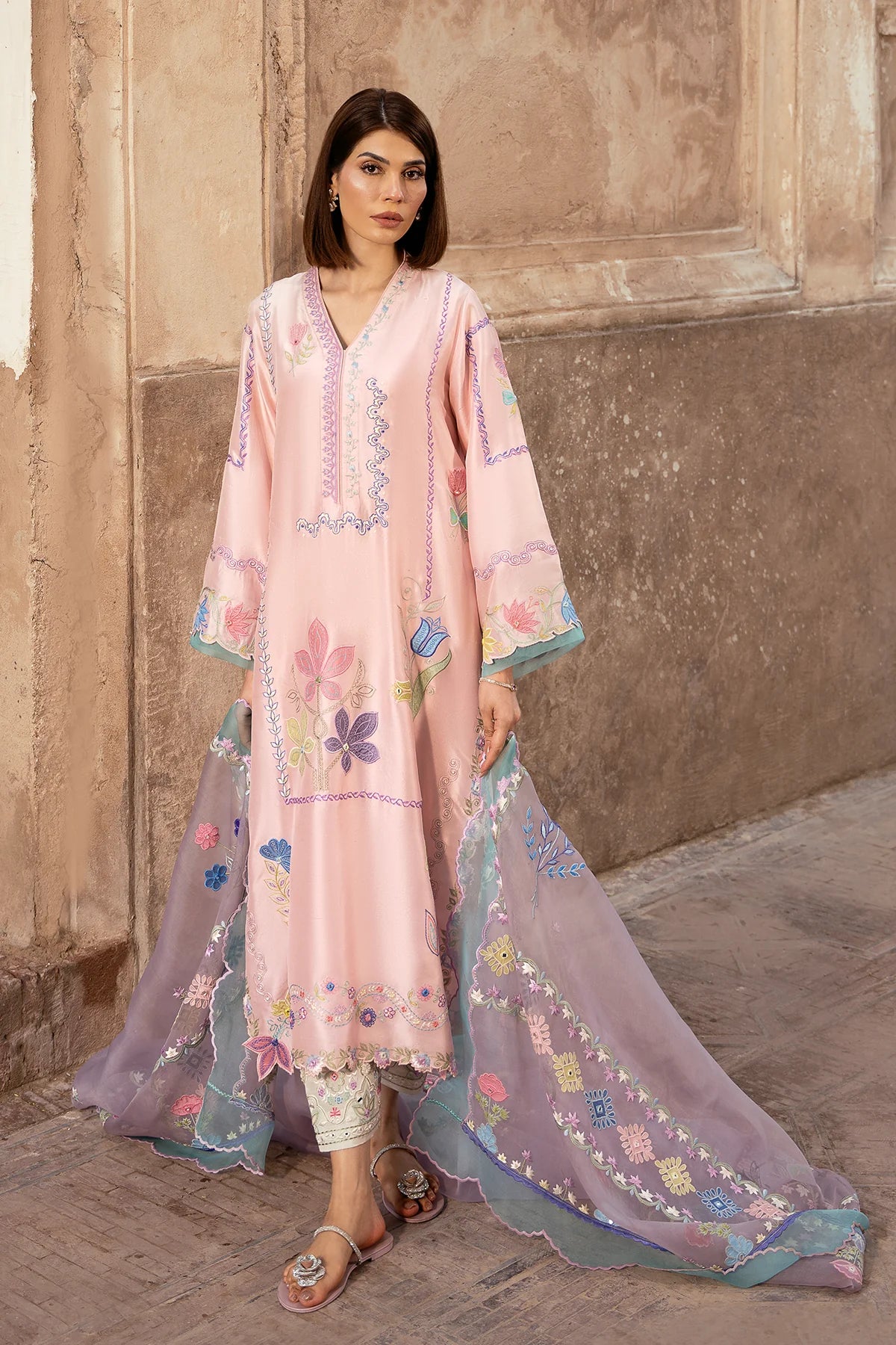 SHAZIA RAUF KHAN ‘GULAABI BAGH 26’ | GITI