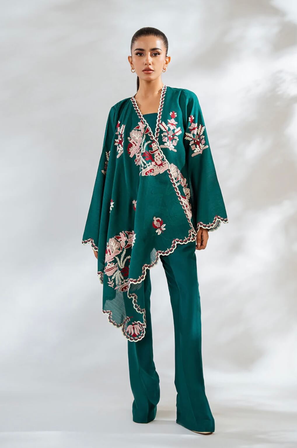 SANIA MASKATIYA ‘INAYA LUXE’24 | RIHZA