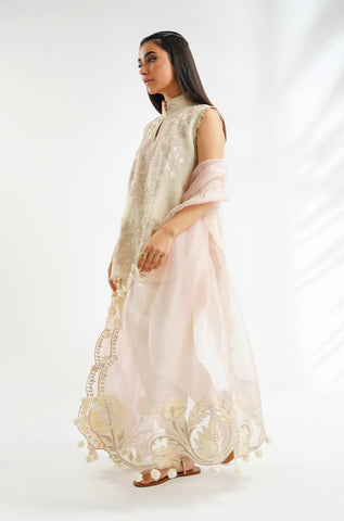 SANIA MASKATIYA ‘INAYA LUXE’24 | SHREY