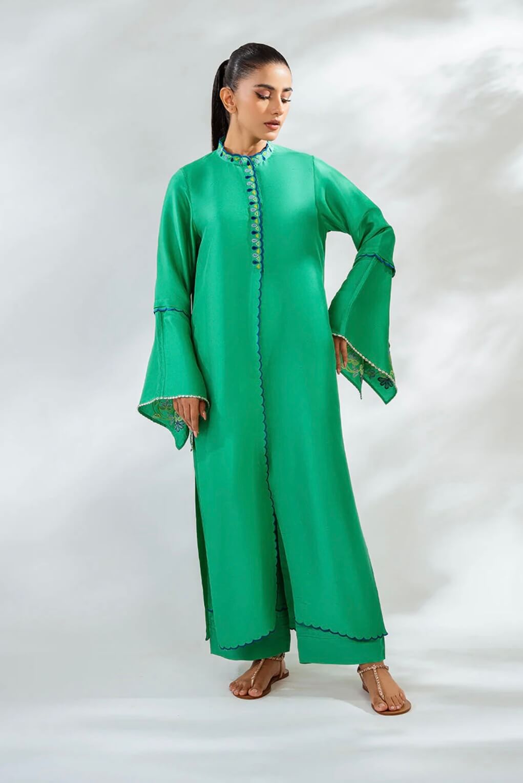 SANIA MASKATIYA ‘INAYA LUXE’24 | SYNE