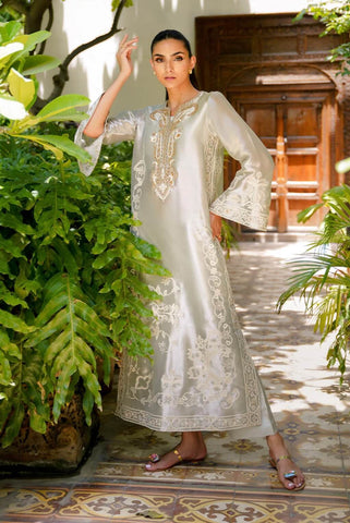 SANIA MASKATIYA ‘INAYA LUXE’24 | ZAMIN