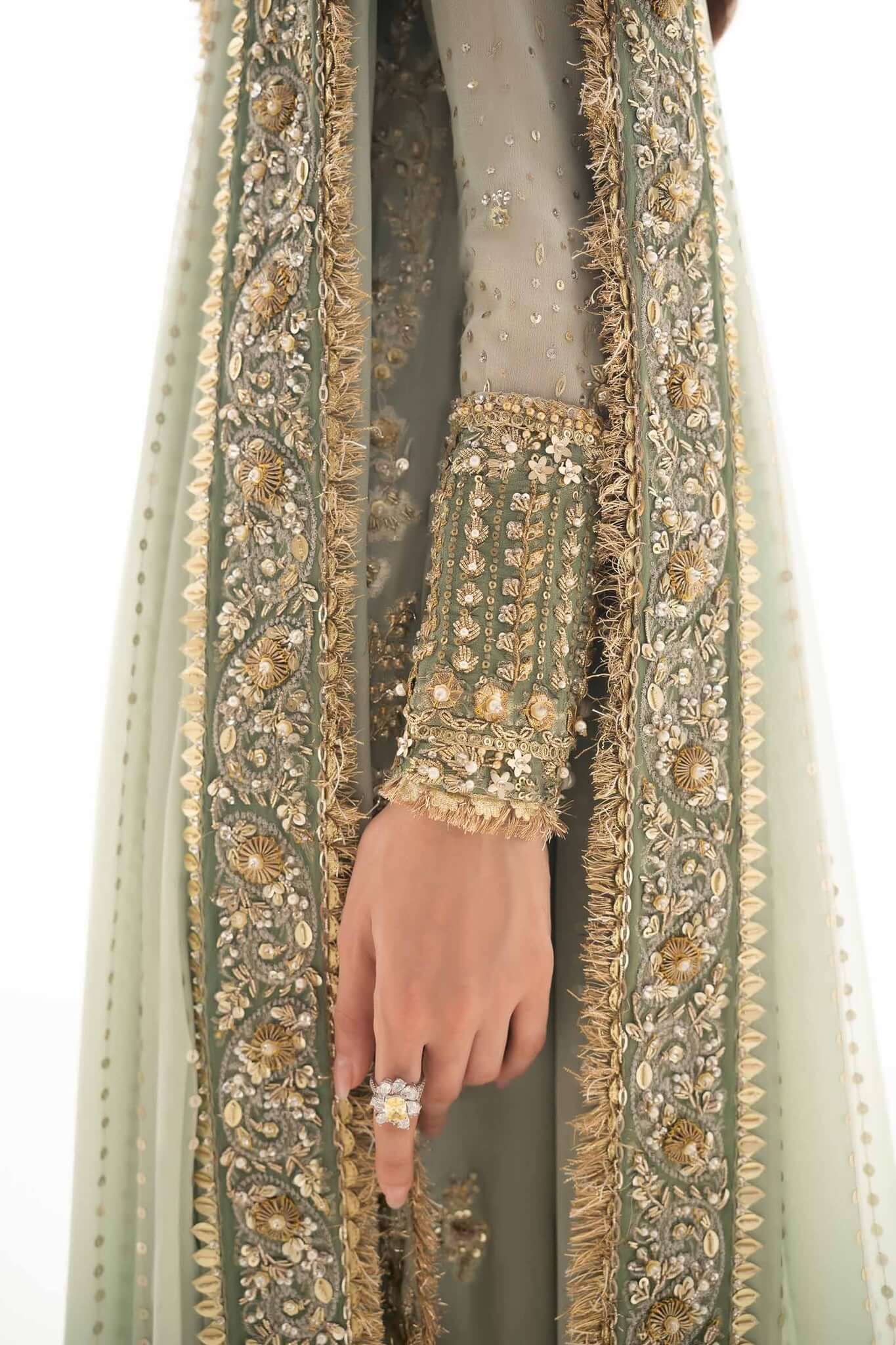 ELAN ‘ELITAIRE WEDDING FORMALS’24 | VERONIQUE
