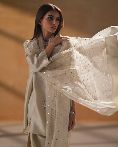 ZUNAIRA HAMEED ‘REEM FALL’24 | ZH-REEM-01