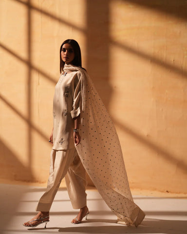 ZUNAIRA HAMEED ‘REEM FALL’24 | ZH-REEM-01