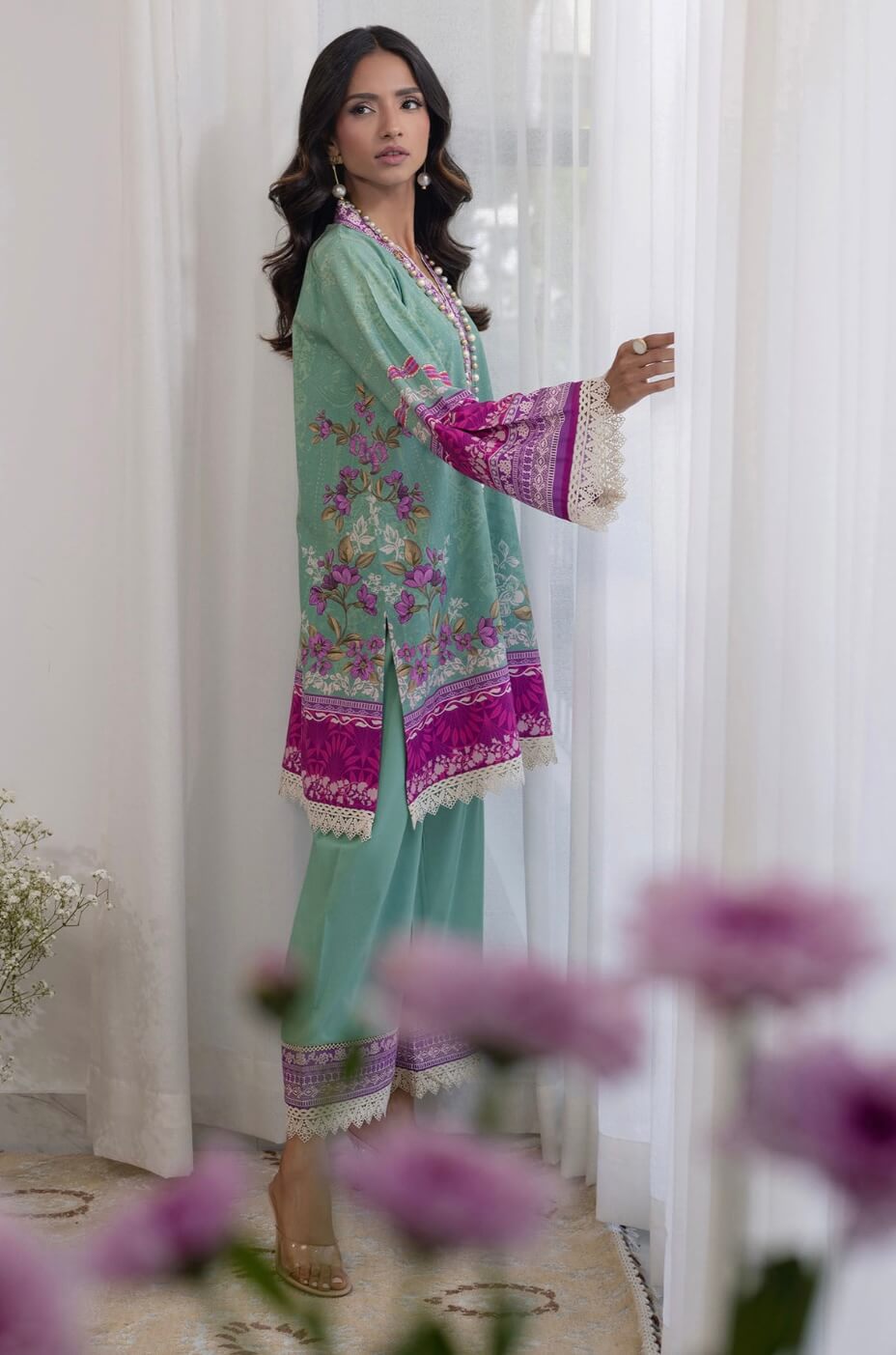 ANNUS ABRAR ‘LA FLEUR’24 | FERA