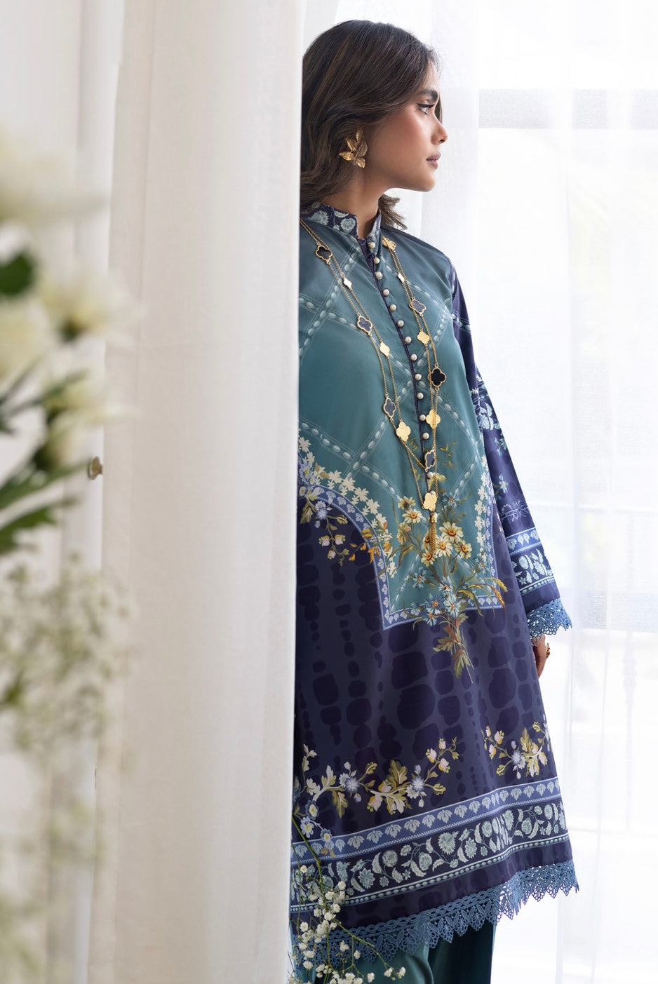 ANNUS ABRAR ‘LA FLEUR’24 | SELA