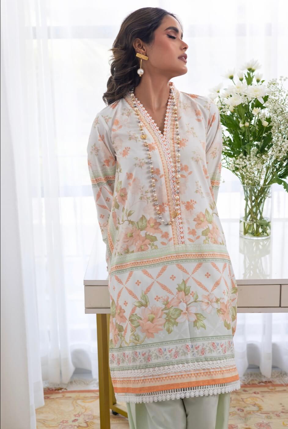 ANNUS ABRAR ‘LA FLEUR’24 | ERIZA