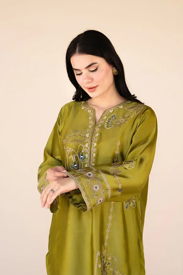 SHAZIA RAUF KHAN ‘NUUR BAGH’24 | NYRAH