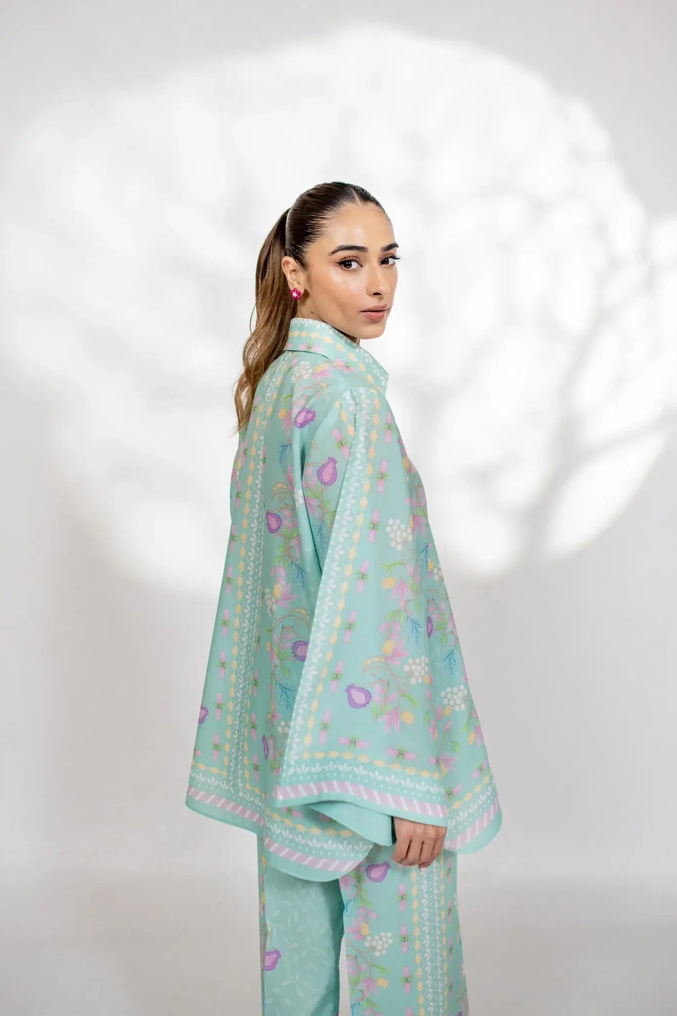BARAE KHANOM ‘ZAYRA COLLECTION’24 | PERNIA A