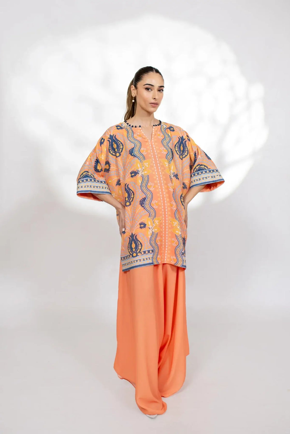 BARAE KHANOM ‘ZAYRA COLLECTION’24 | OLAY