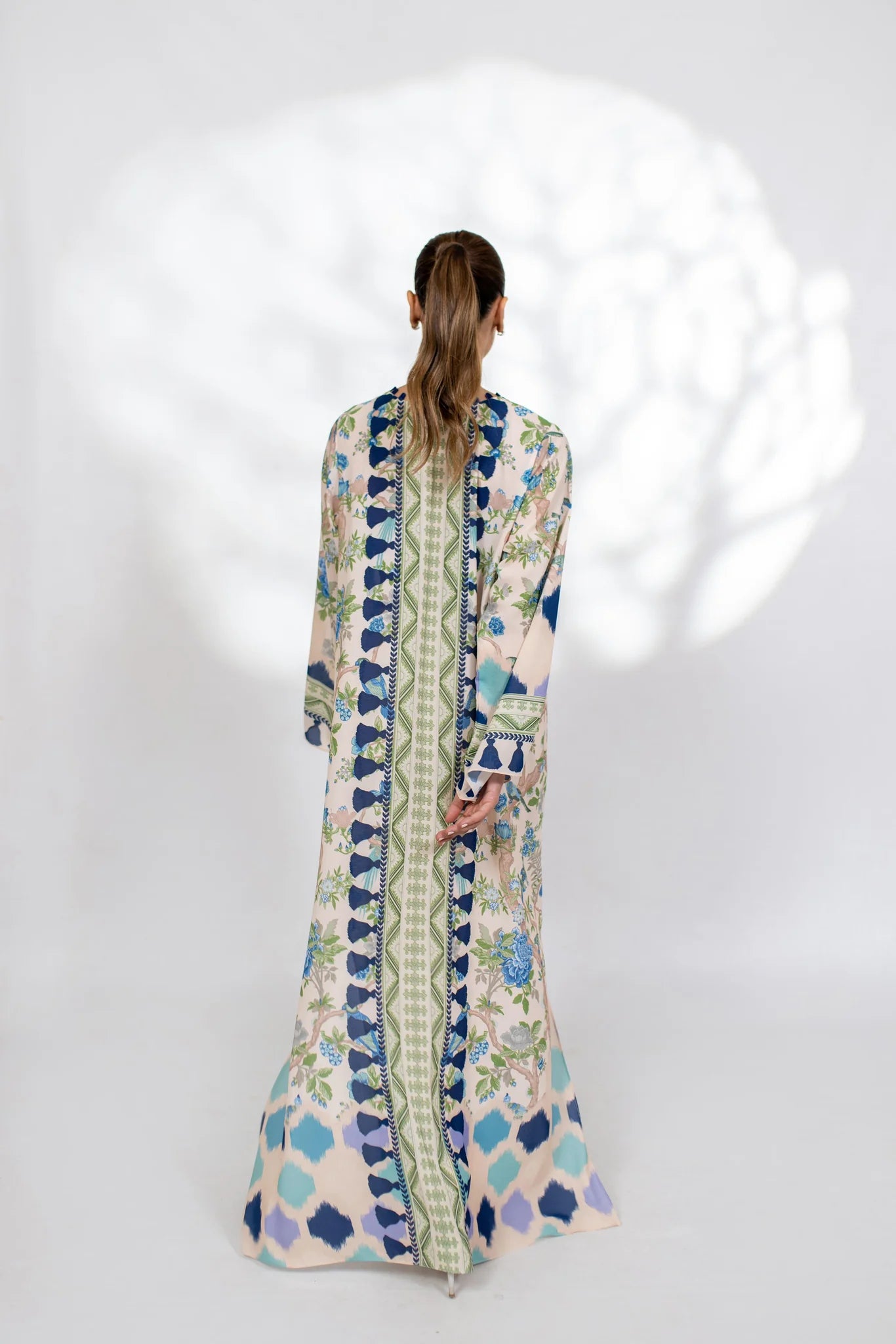 BARAE KHANOM ‘ZAYRA COLLECTION’24 | EMERINO B
