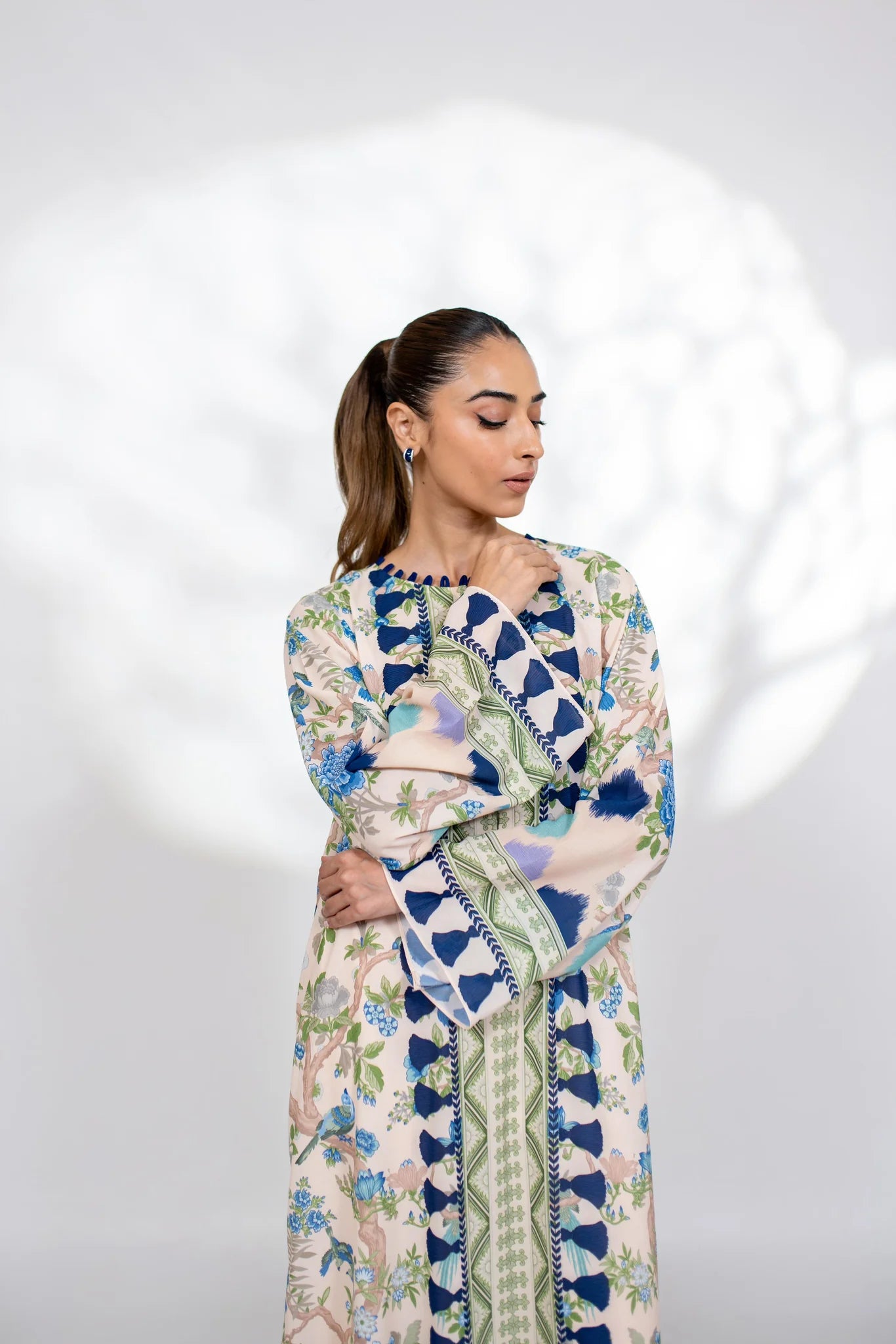 BARAE KHANOM ‘ZAYRA COLLECTION’24 | EMERINO B