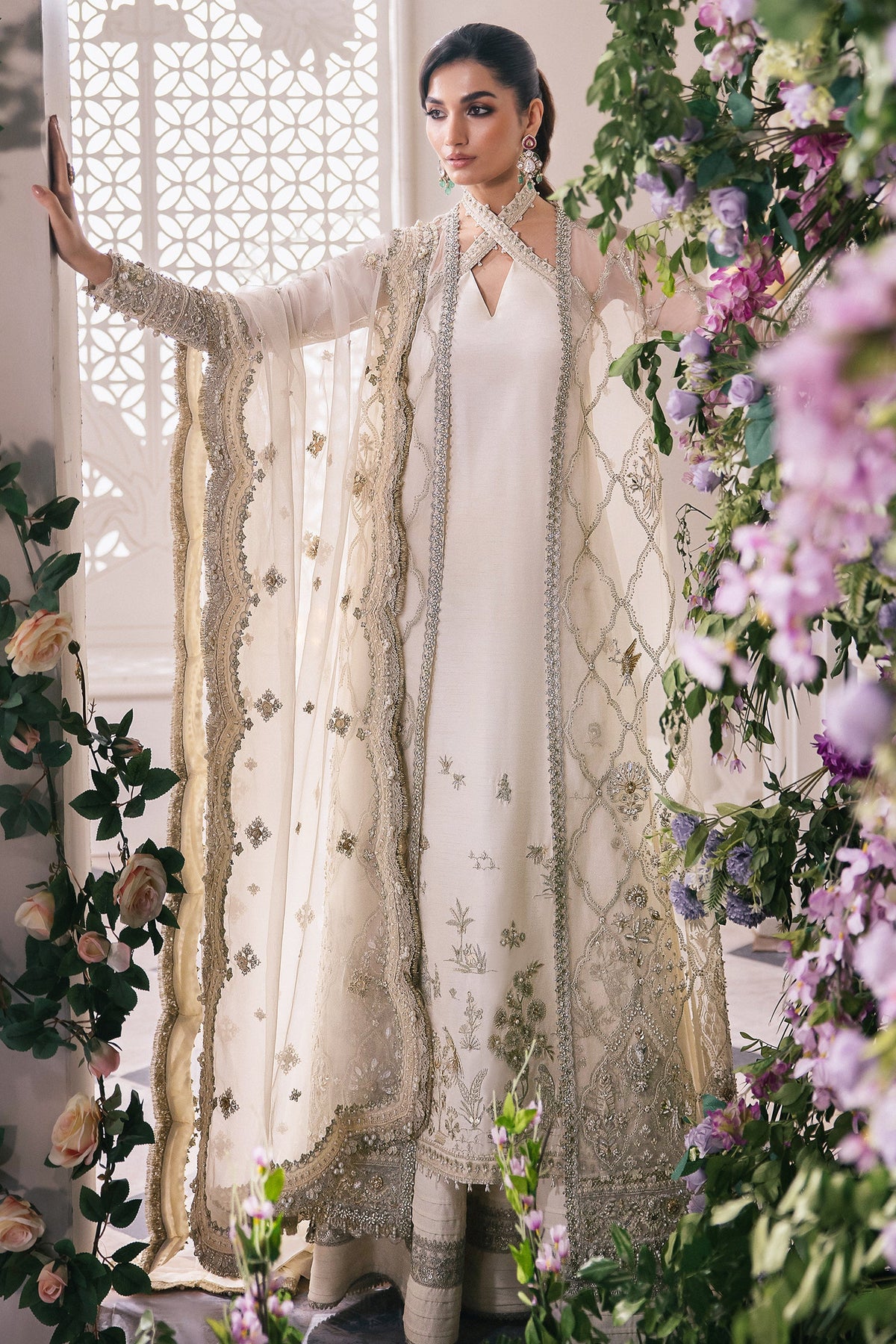 ZAHA GOSSAMER UNSTITCHED’24 | LEIYN