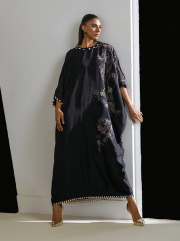 UMAIMA MUSTAFA ‘NORA RTW’24 | ZEE