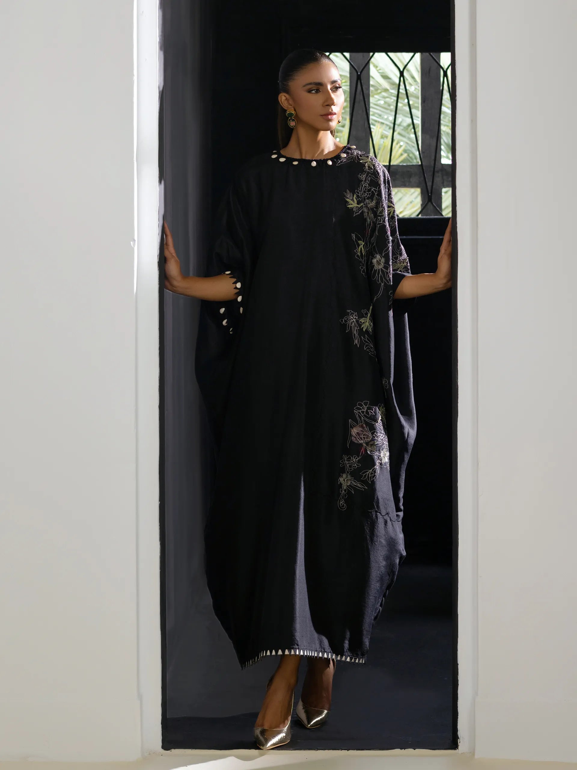 UMAIMA MUSTAFA ‘NORA RTW’24 | ZEE
