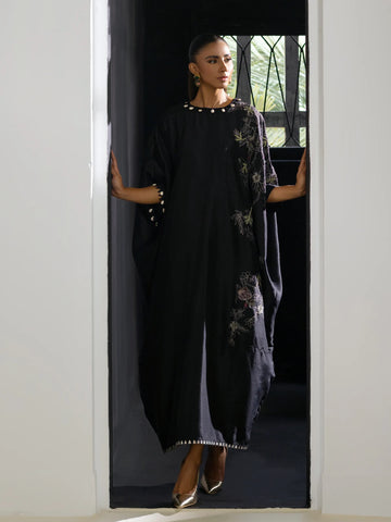 UMAIMA MUSTAFA ‘NORA RTW’24 | ZEE