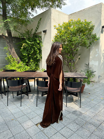 SAK | GOLDEN BROWN VELVET KAFTAN