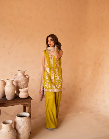 SA ‘ESSENTIALS’24 | FREESIA