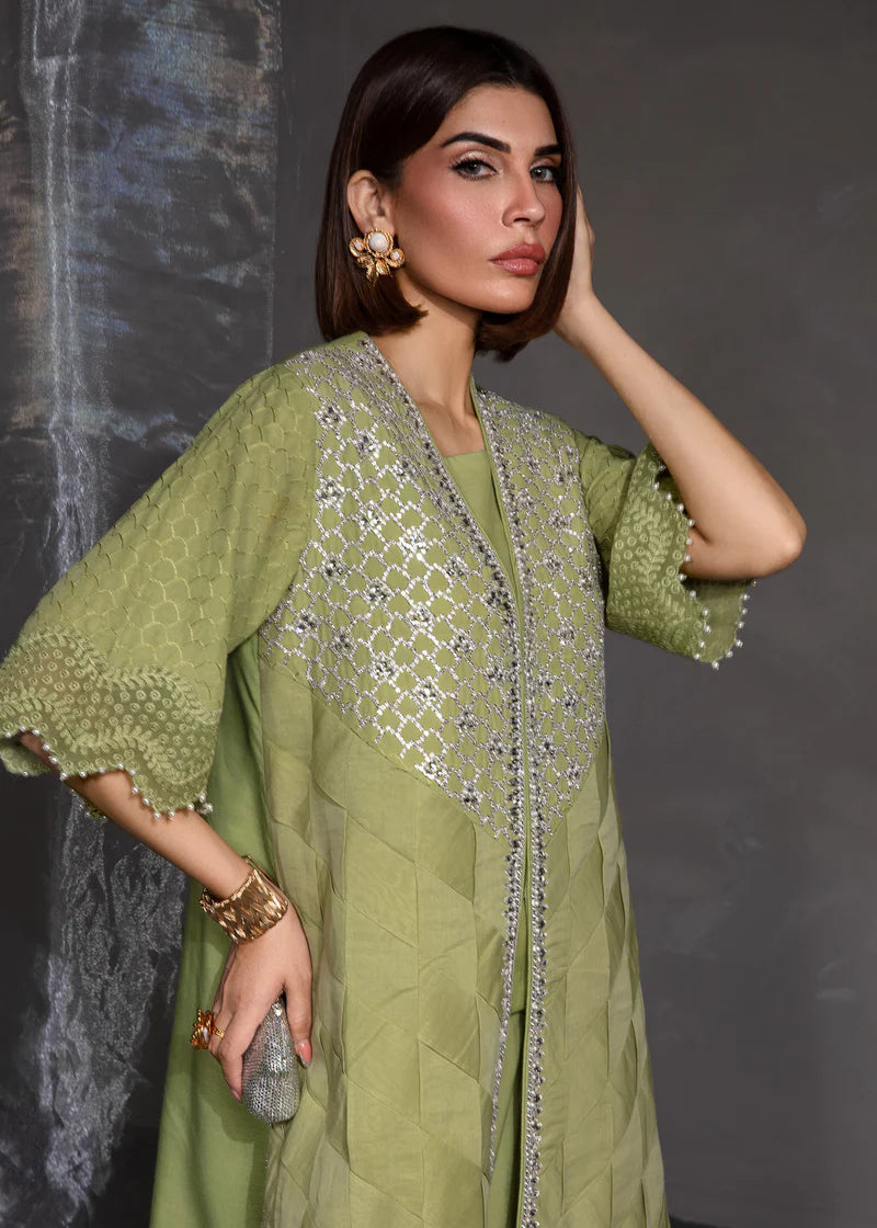 SAIRA SHAKIRA ZARAE LUXURY PRET’24 | IVY