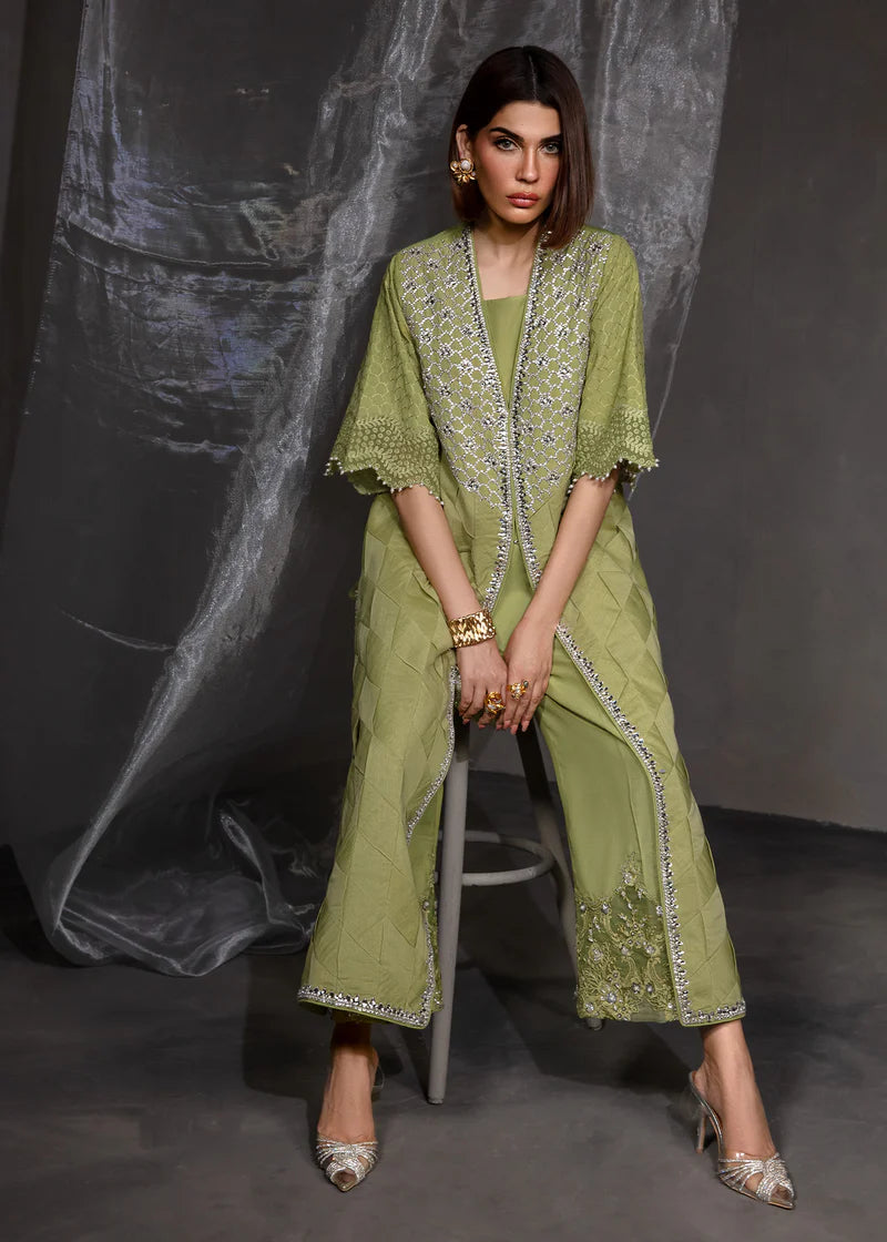 SAIRA SHAKIRA ZARAE LUXURY PRET’24 | IVY