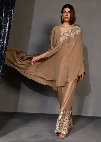 SAIRA SHAKIRA ZARAE LUXURY PRET’24 | SILVA