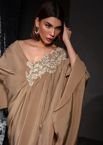 SAIRA SHAKIRA ZARAE LUXURY PRET’24 | SILVA