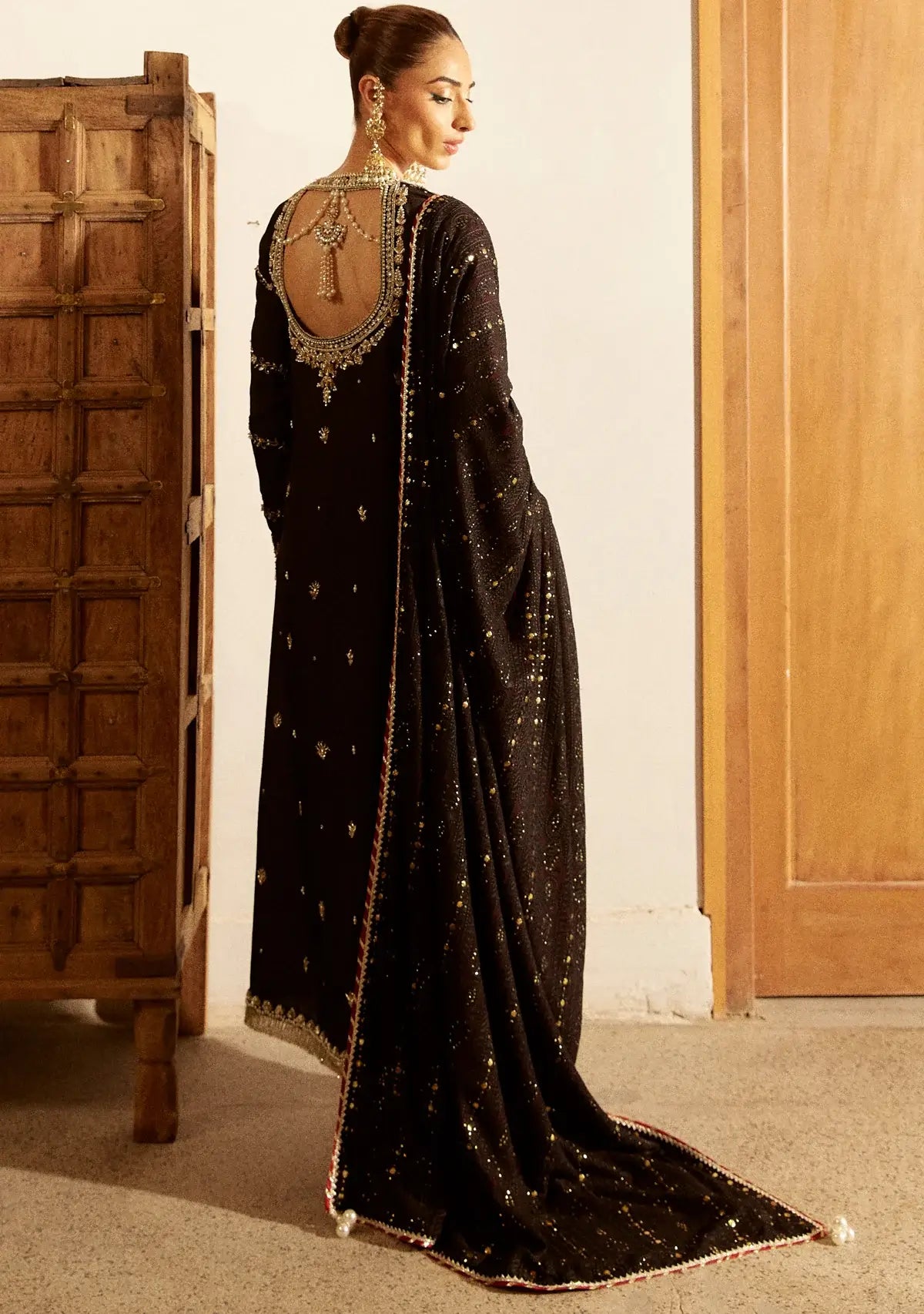 ZAINAB ZULFIKAR FESTIVE FORMALS’24 | SURI