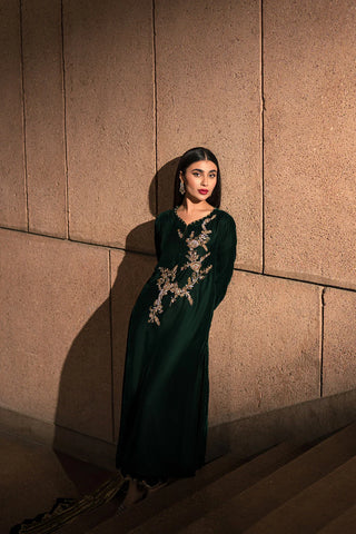 AMMARA KHAN RENDEZVOUS’24 | EMERALD JEWEL OF THE EAST VELVET SET