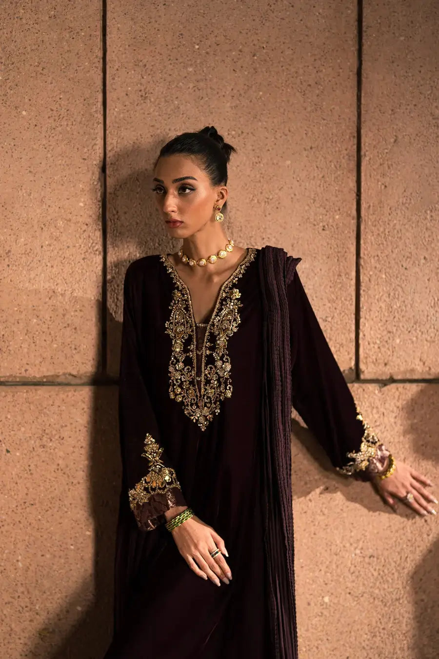 AMMARA KHAN RENDEZVOUS’24 | MAJESTIC PLUM VELVET ENSEMBLE