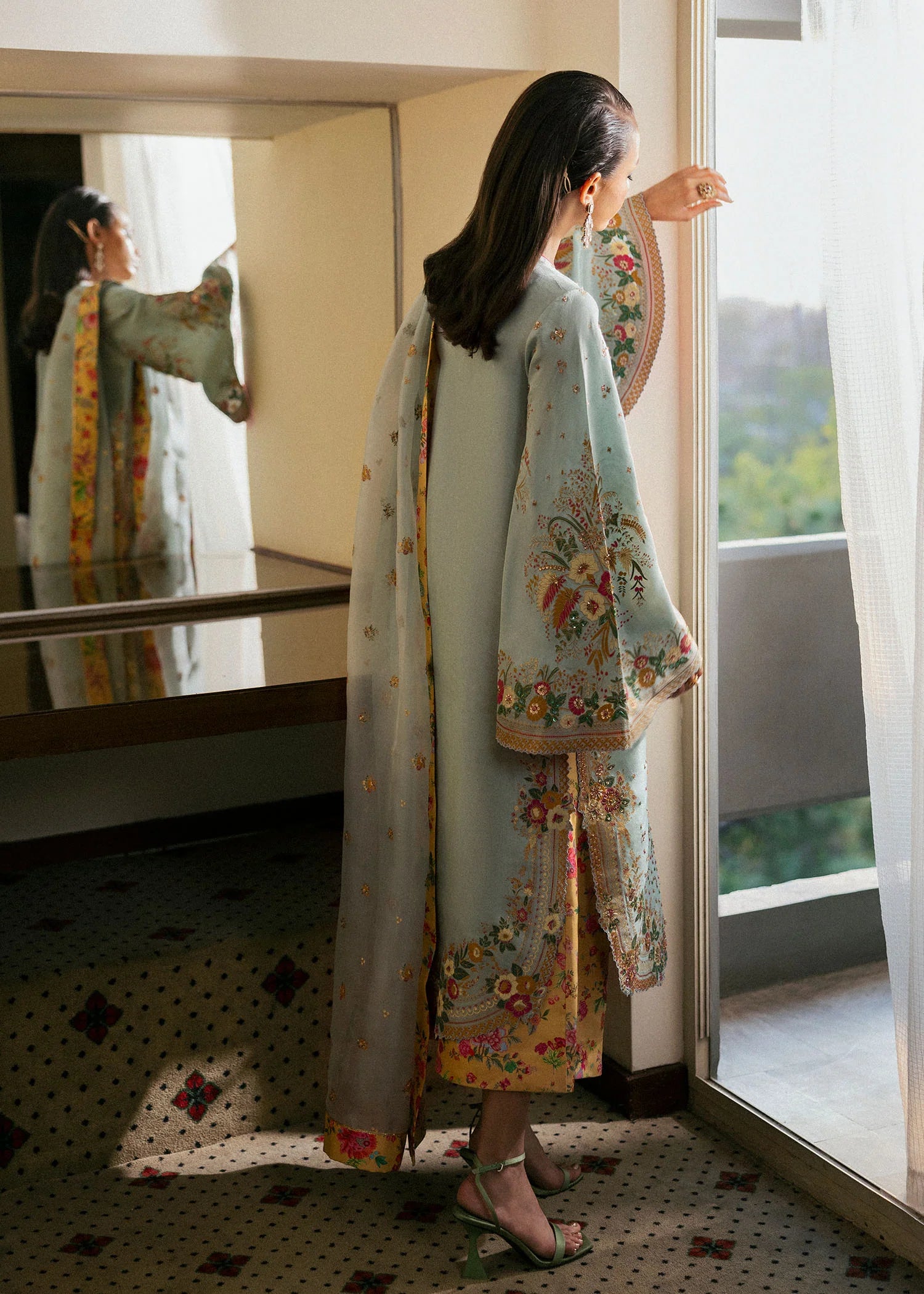 HUSSAIN REHAR LUXURY PRET ‘BASIC NOT BASIC’24 | MAZE