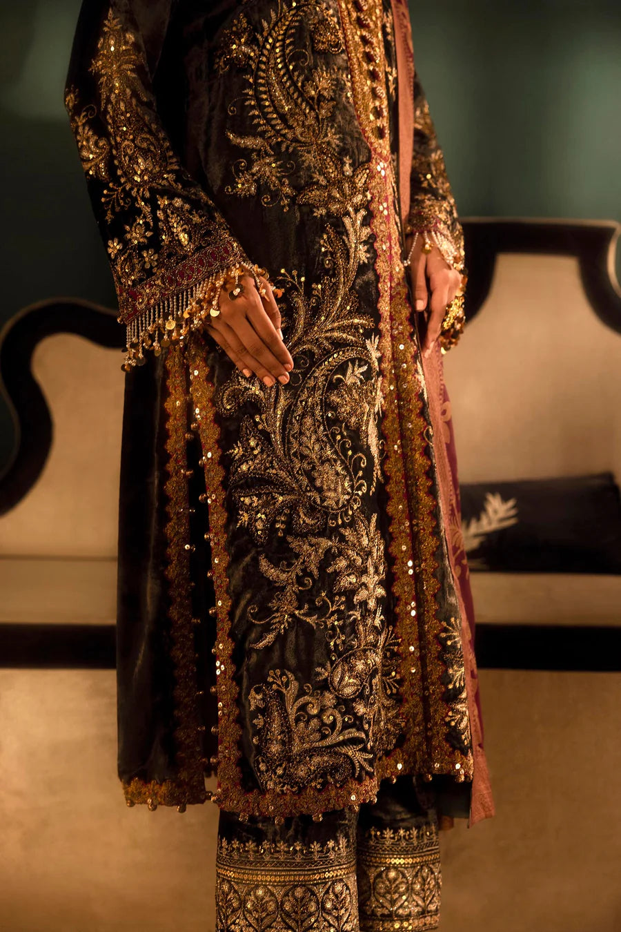 SANA SAFINAZ LUXURY PRET’24 | FW24SGE585P3