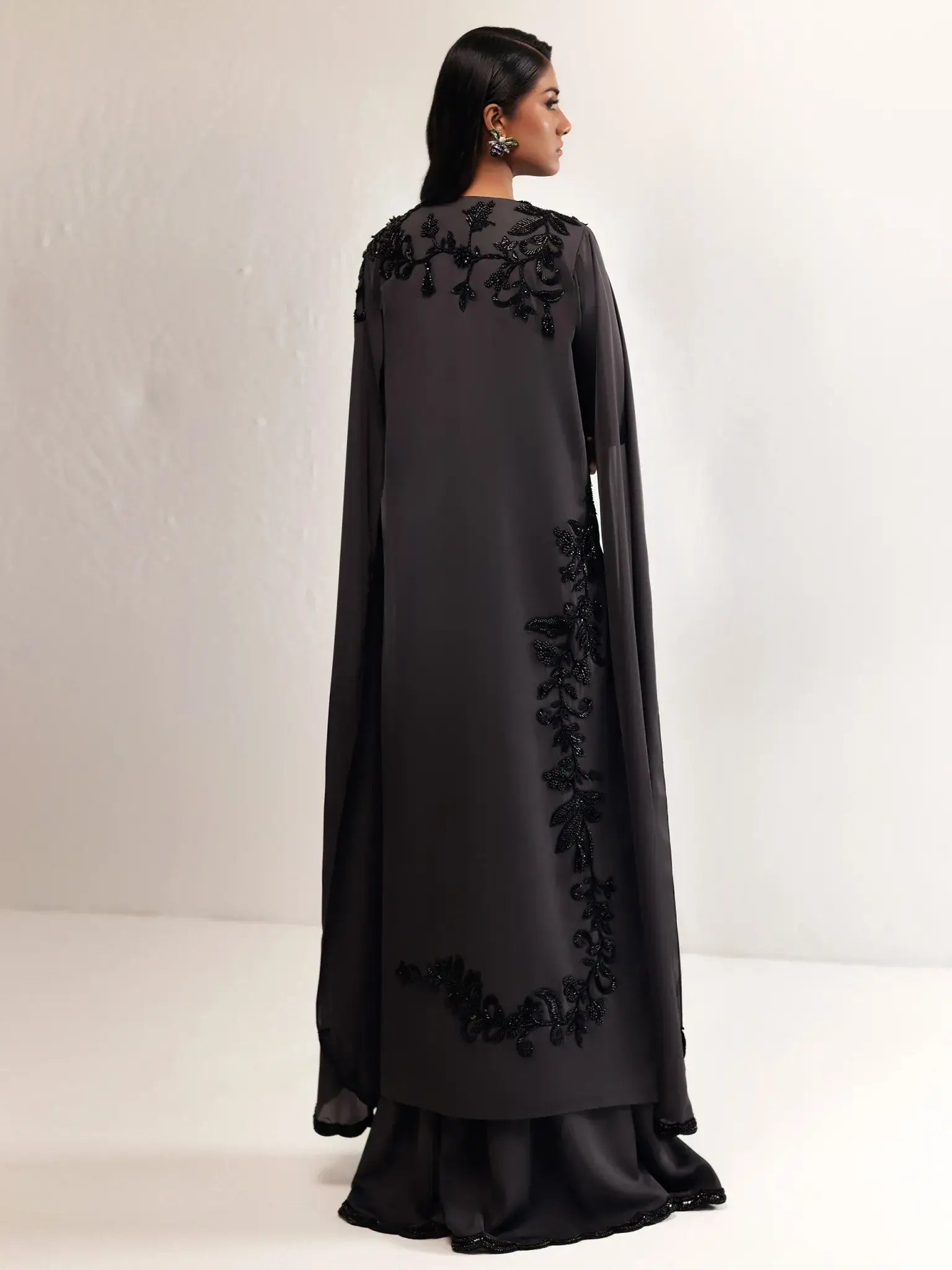 IQA DESIGN KAI VOL 2 | SIA – DARK GREY