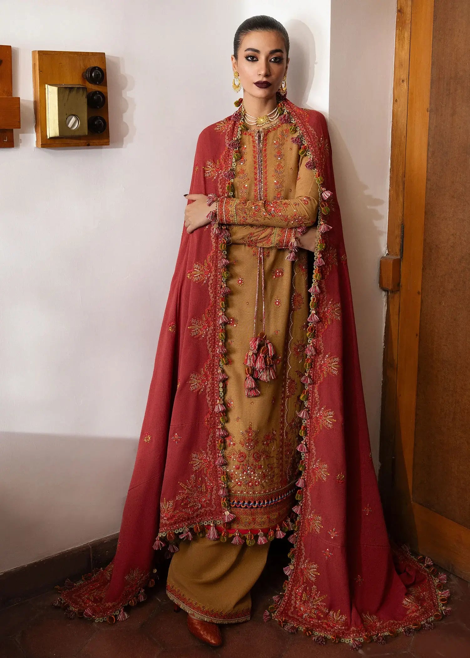 HUSSAIN REHAR KARANDI A/W’24 | TAWN