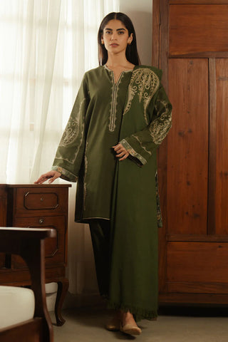 ZARA SHAHJAHAN FALL PRET’24 | ZC- 2135
