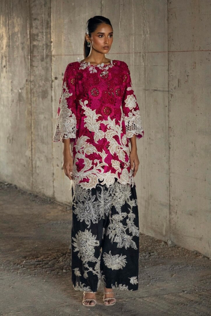 SANA SAFINAZ LUXURY PRET’24 | FW24FOR303P2T
