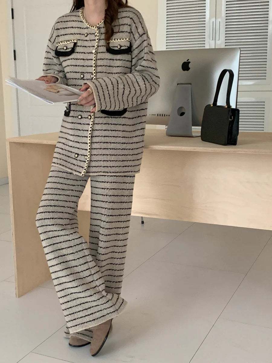 HASSAL AUTUMN WINTER’24 | SIBEL GREY & BLACK STRIPE 2PC SET