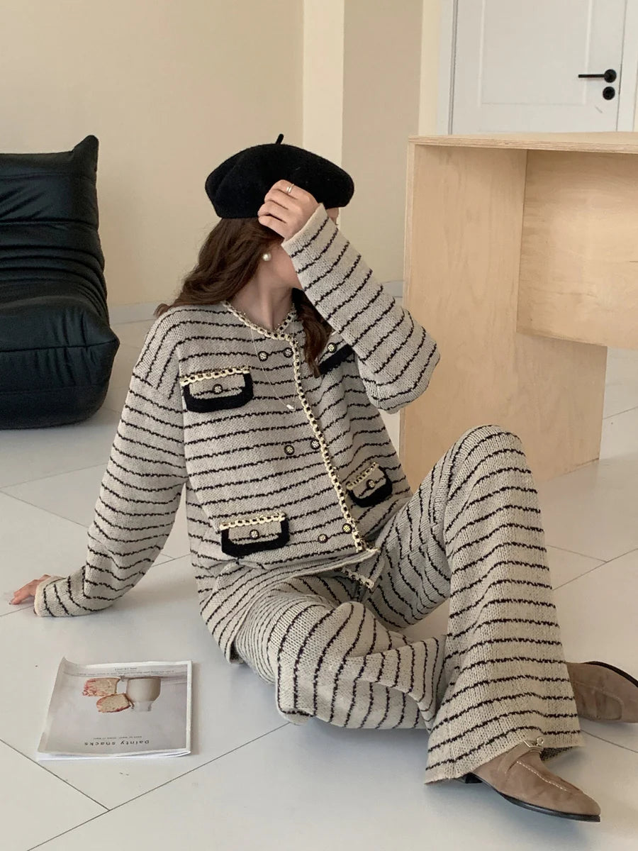 HASSAL AUTUMN WINTER’24 | SIBEL GREY & BLACK STRIPE 2PC SET
