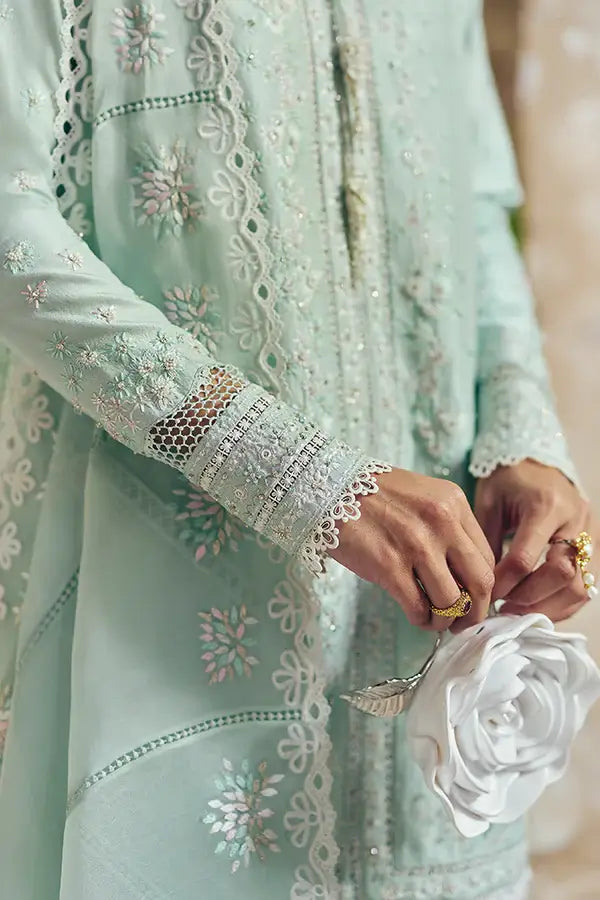 SUFFUSE SILK PRET FALL’24 | GALE
