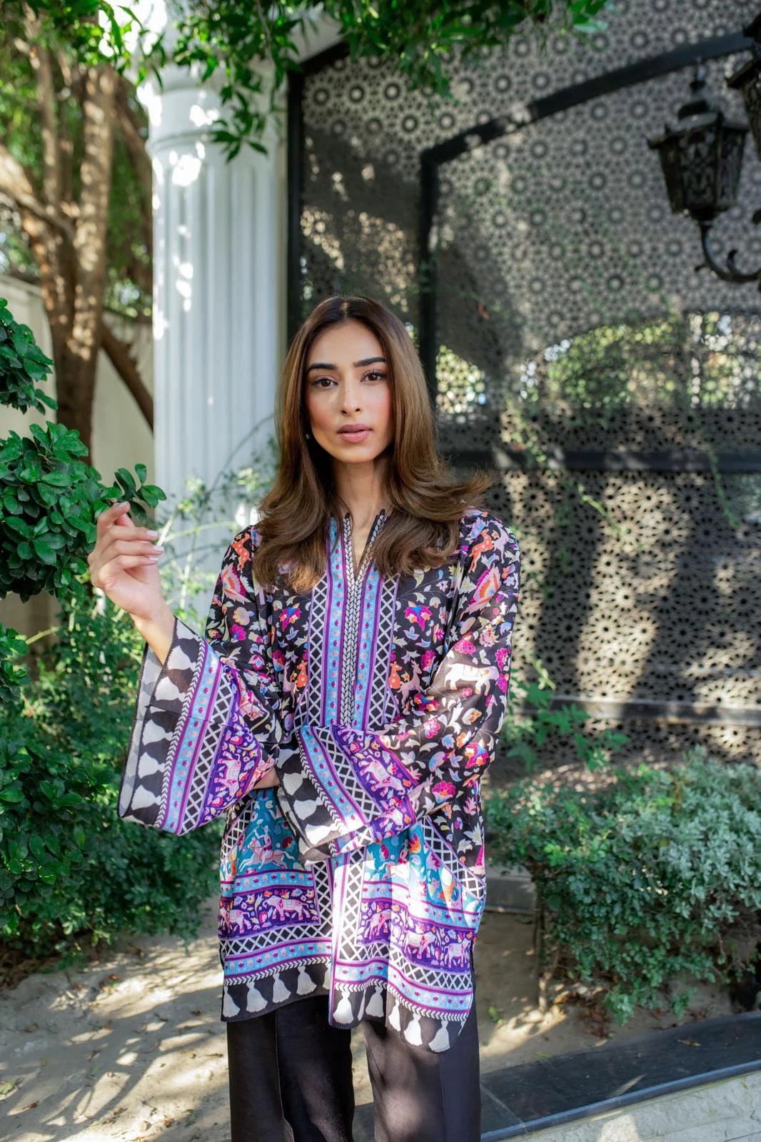 BARAE KHANOM WINTER COLLECTION’24 | EVA A