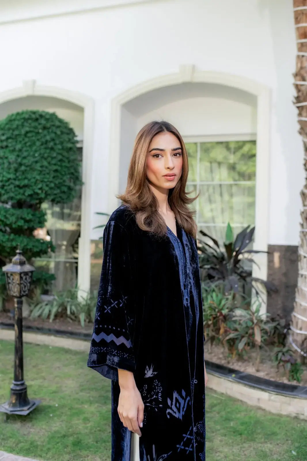 BARAE KHANOM WINTER COLLECTION’24 | DIANA