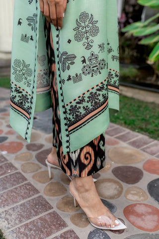 BARAE KHANOM WINTER COLLECTION’24 | ALANA B