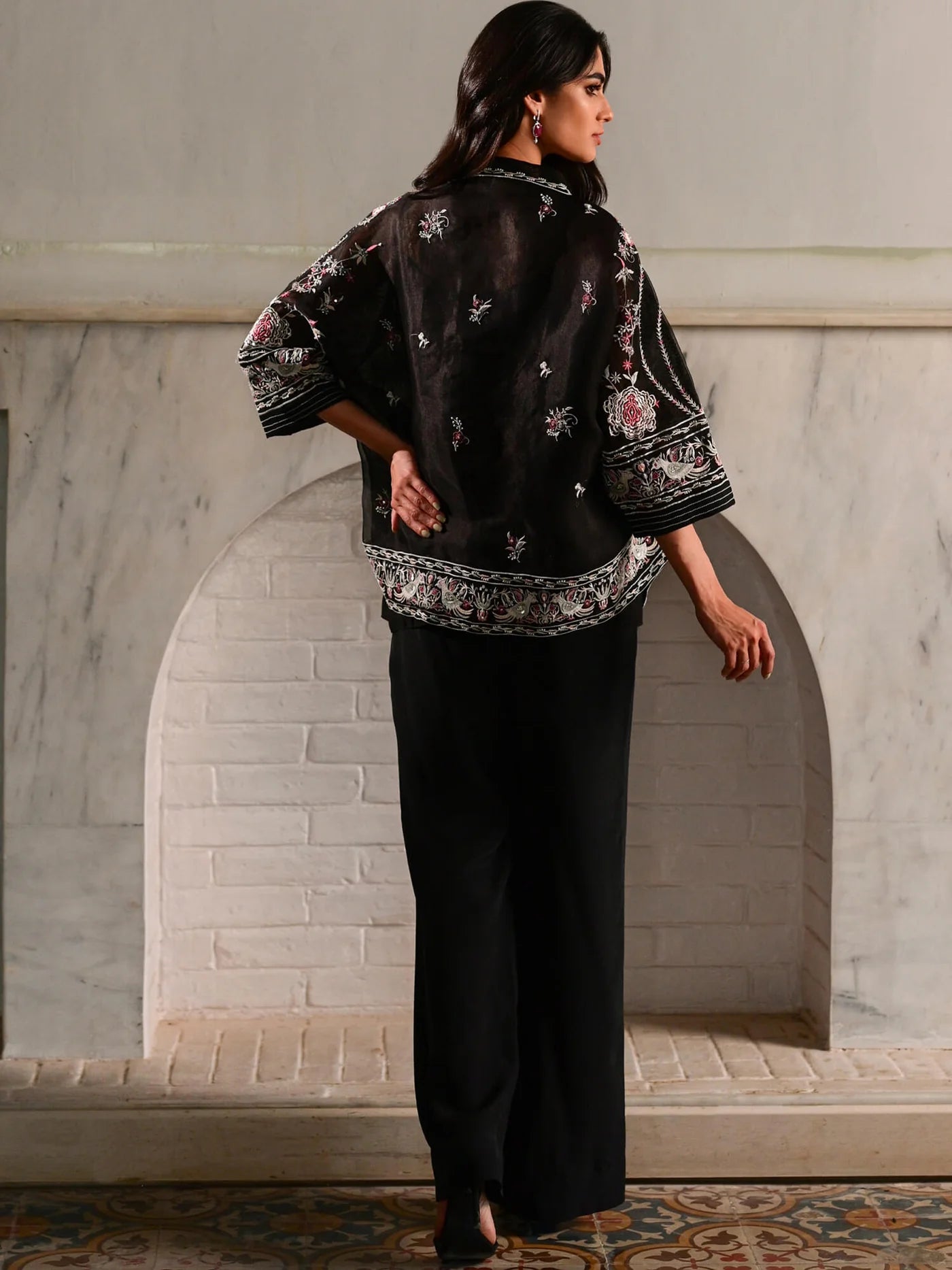 MISHA LAKHANI RTW’24 | VINCE WRAP & PANTS